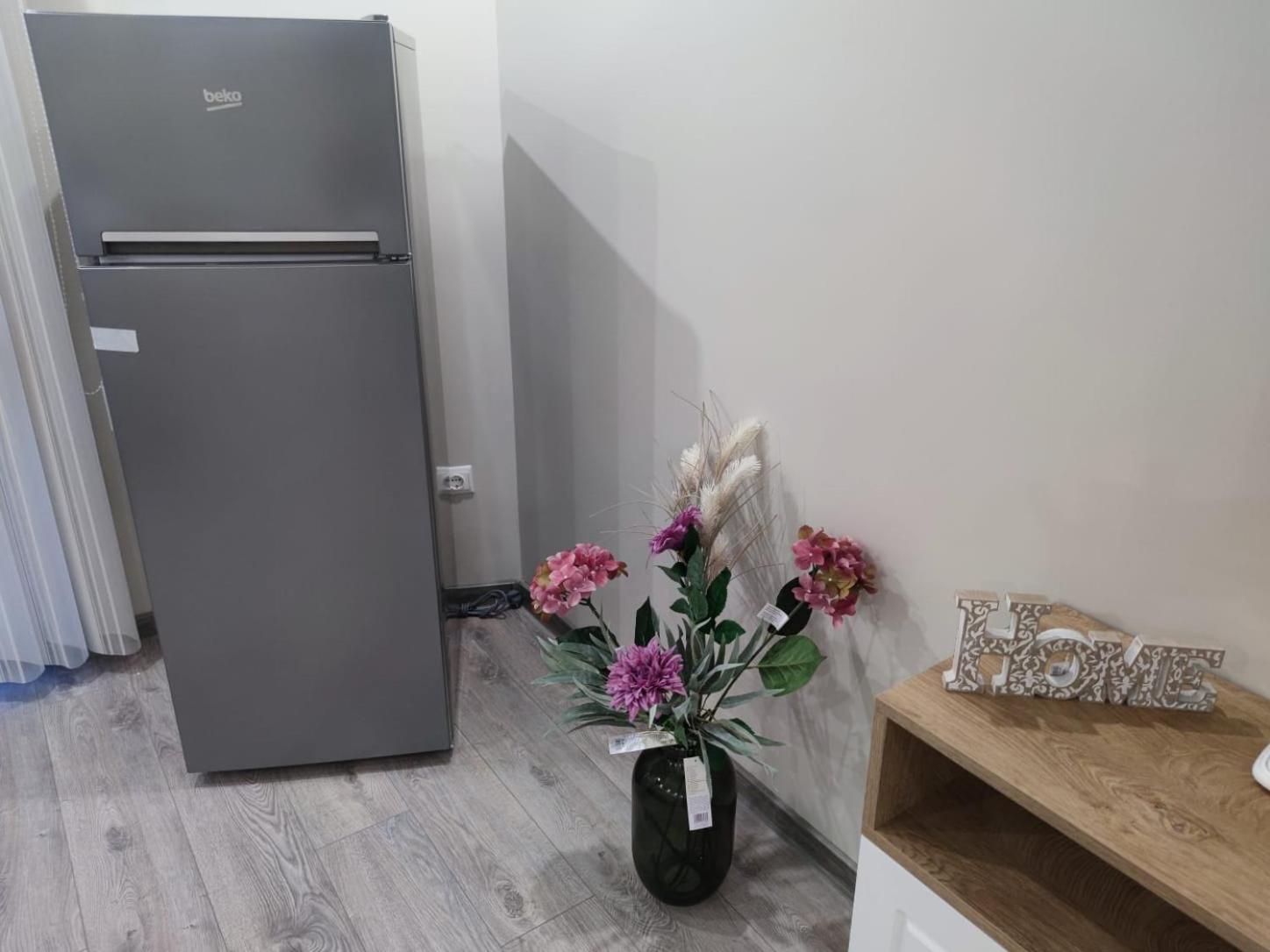 Flowers Apartment Dobrich Exterior foto
