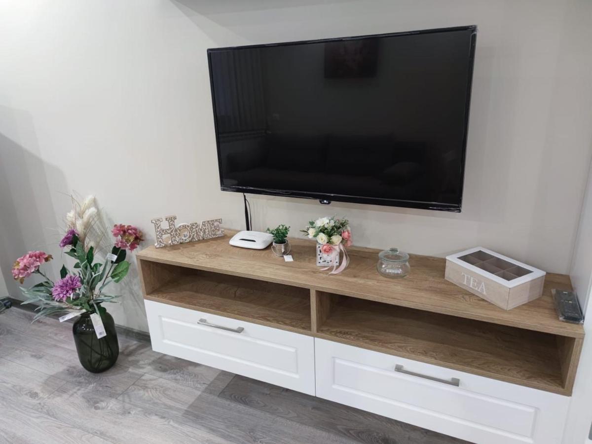 Flowers Apartment Dobrich Exterior foto