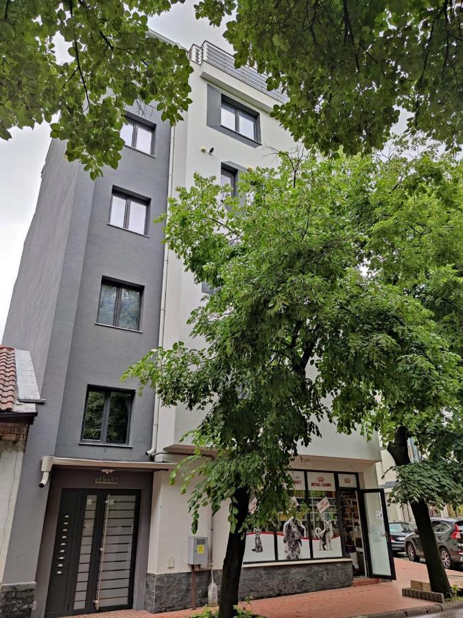 Flowers Apartment Dobrich Exterior foto